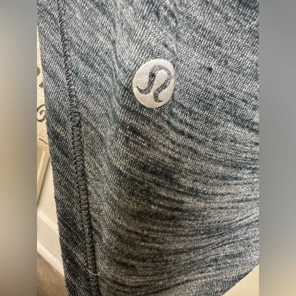 Lululemon Raise The Barre Tank Top